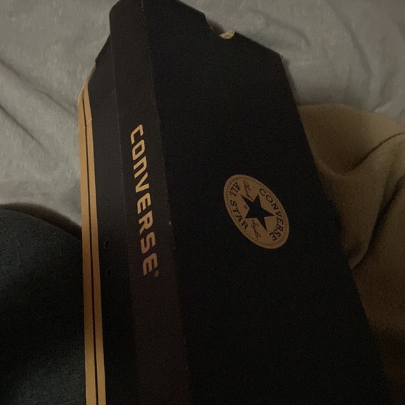 converse - Picture 6 of 6